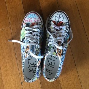 Vetements white graffiti sneakers size Women 8